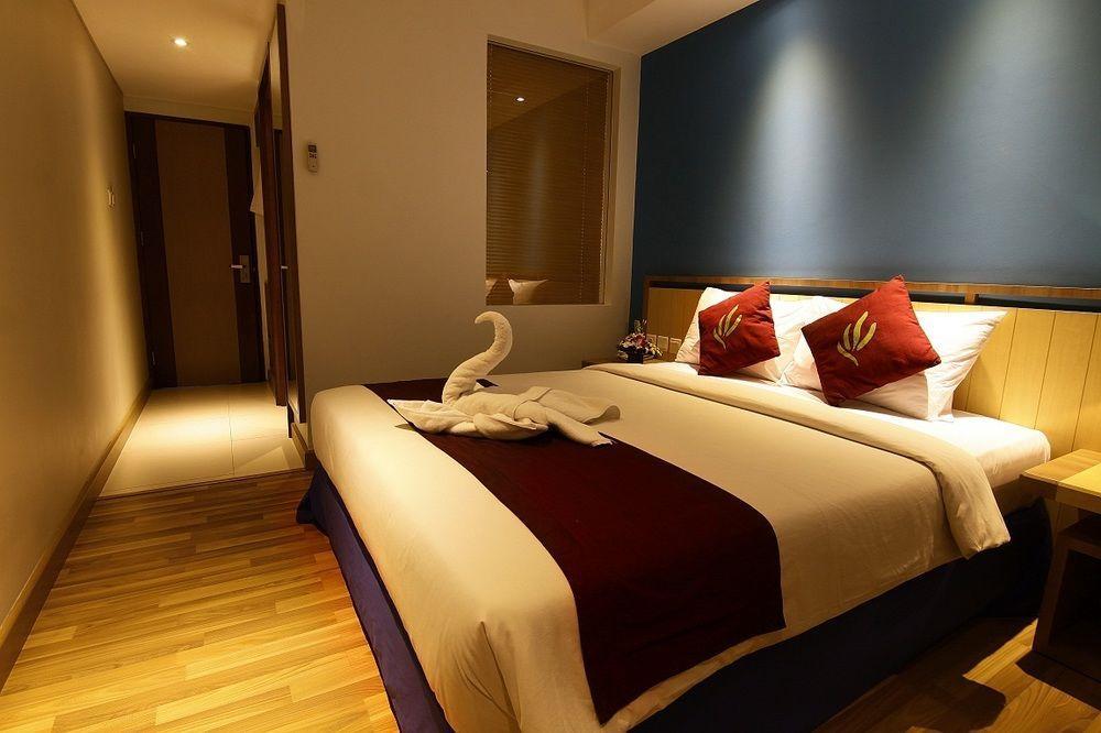 Santosa City Hotel 덴파사르 외부 사진