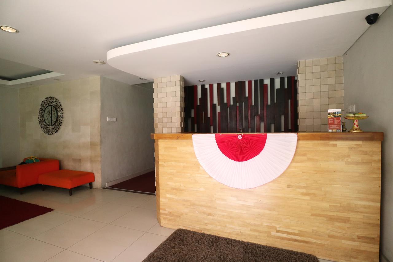 Santosa City Hotel 덴파사르 외부 사진