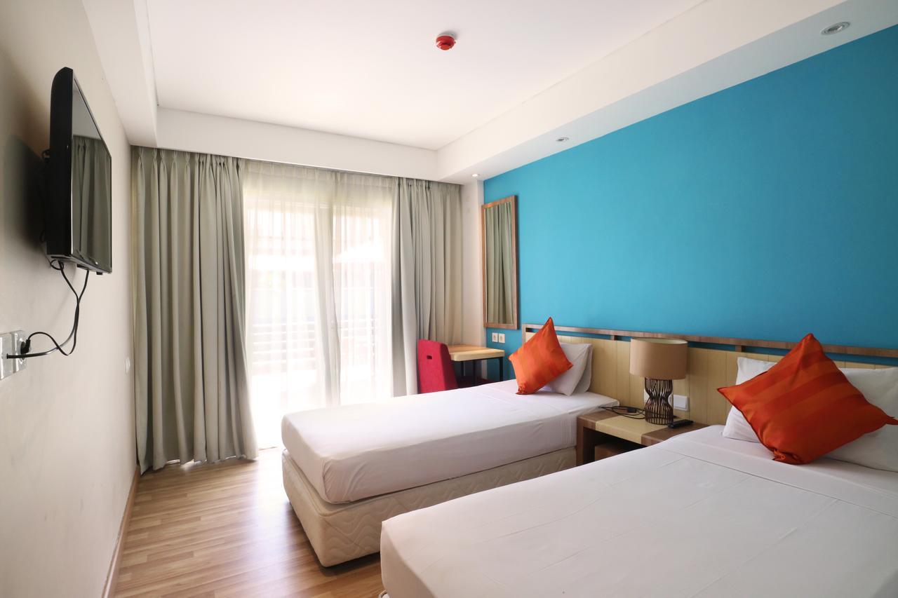 Santosa City Hotel 덴파사르 외부 사진