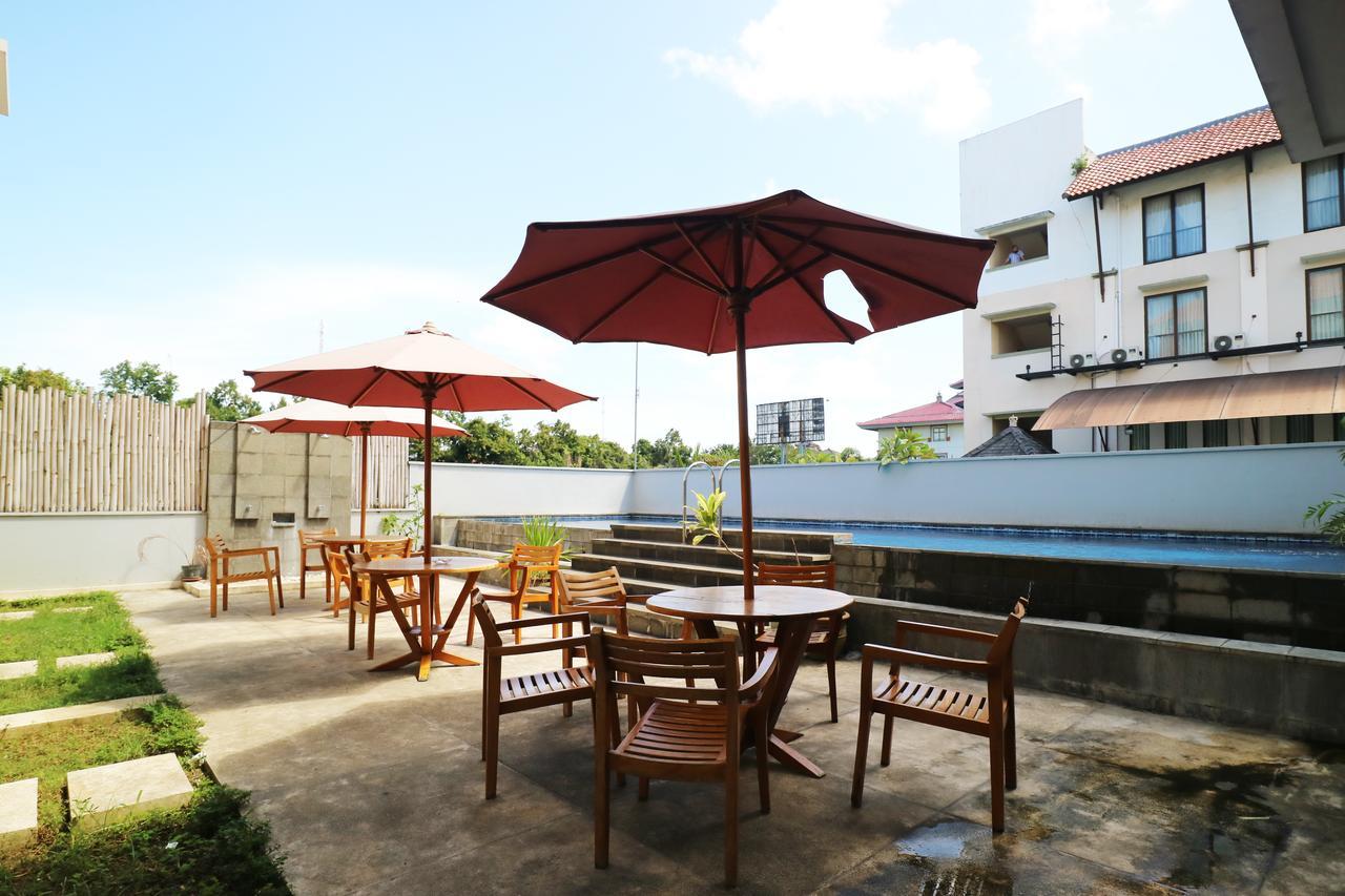 Santosa City Hotel 덴파사르 외부 사진