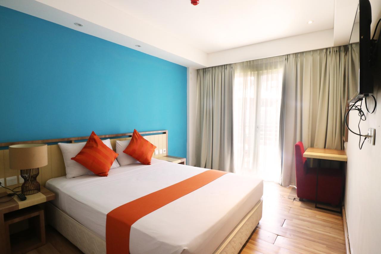 Santosa City Hotel 덴파사르 외부 사진
