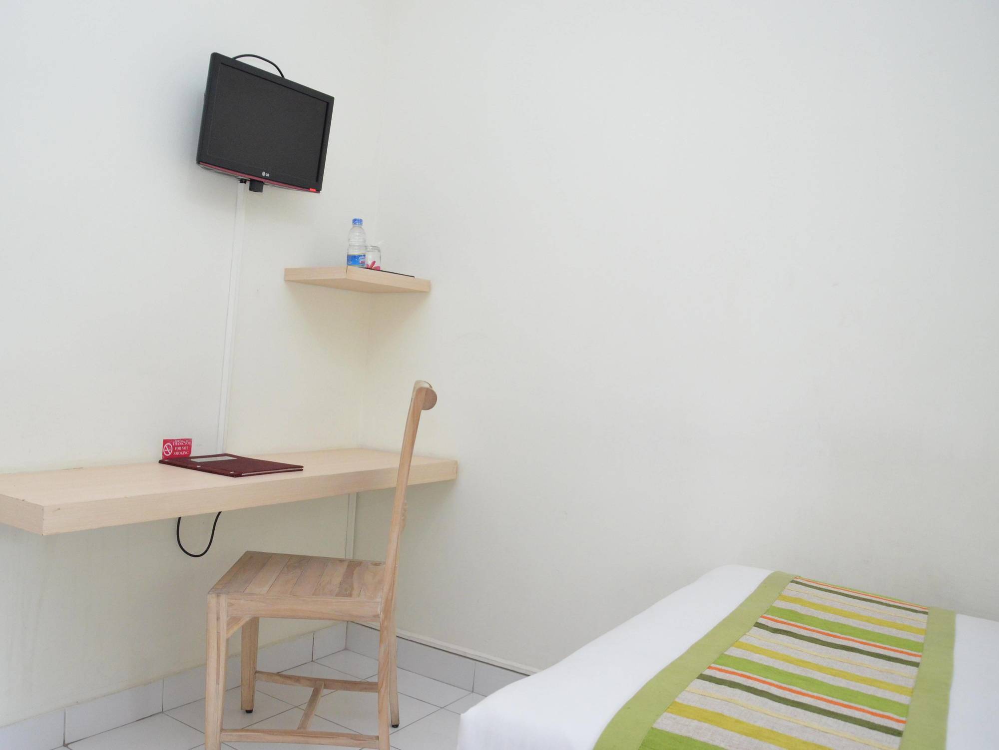 Santosa City Hotel 덴파사르 외부 사진