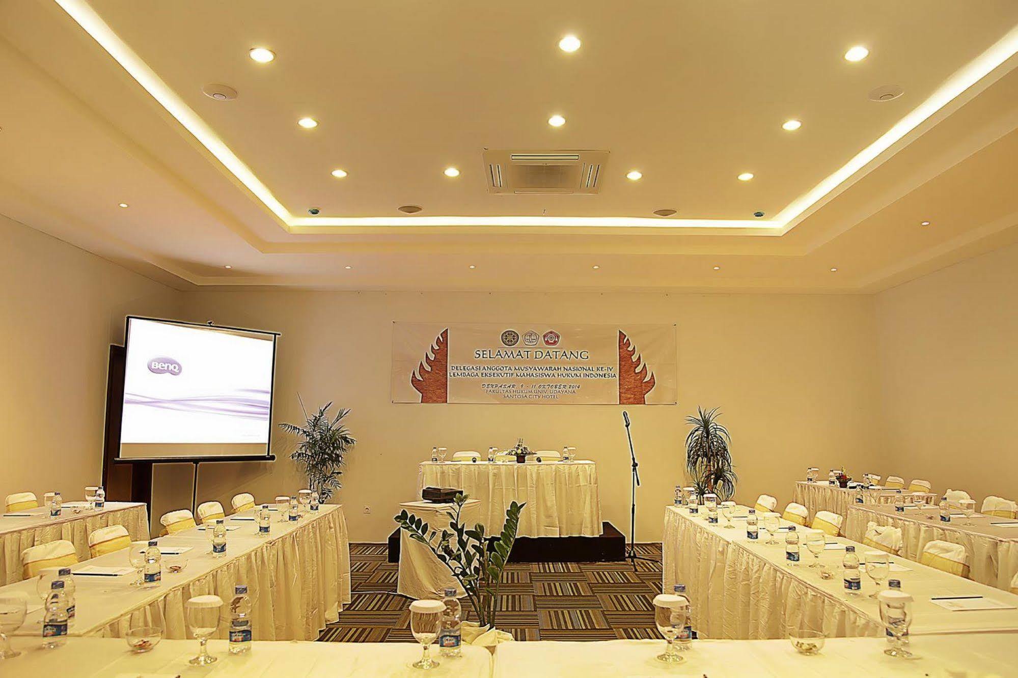 Santosa City Hotel 덴파사르 외부 사진