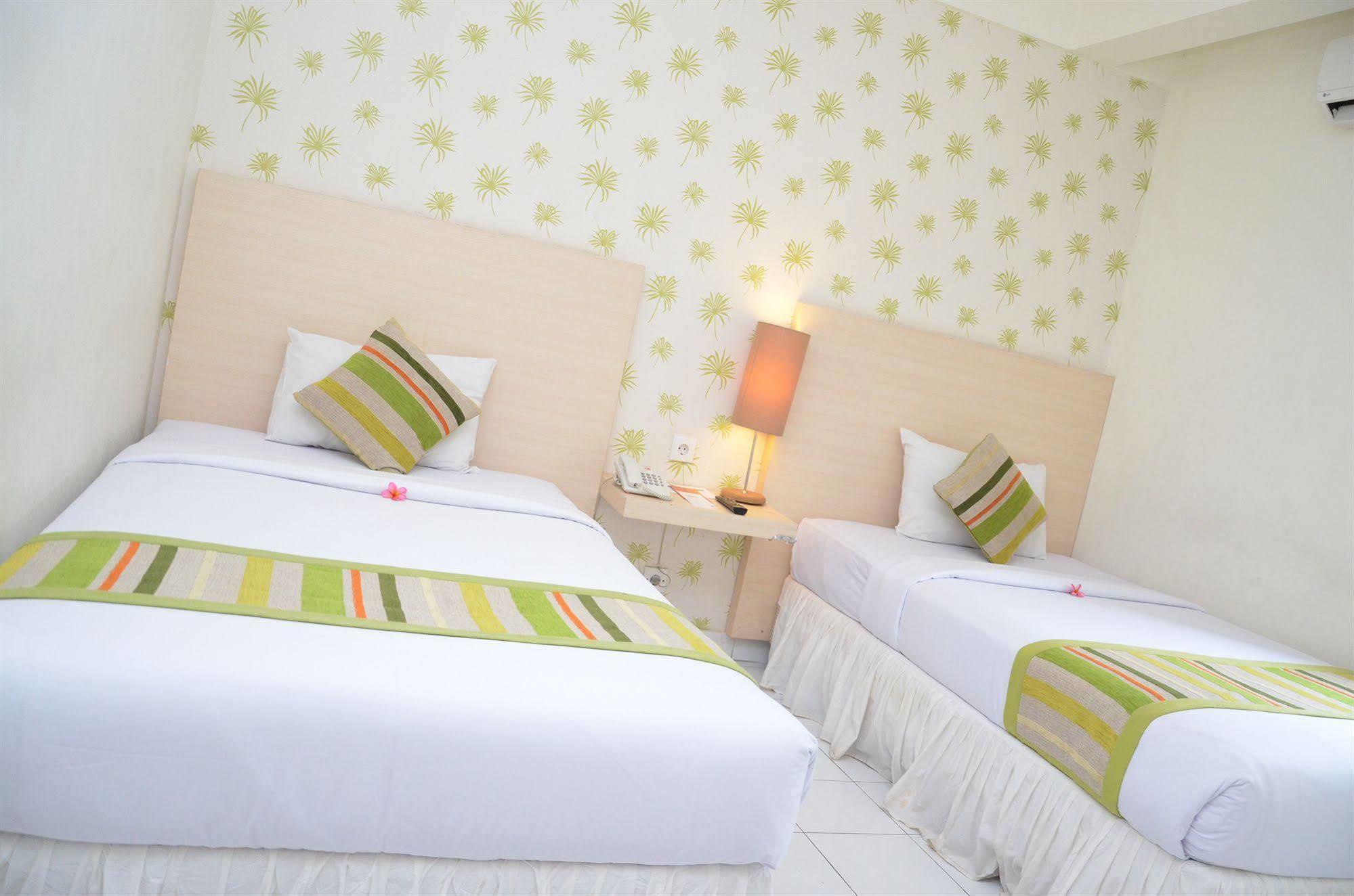 Santosa City Hotel 덴파사르 외부 사진